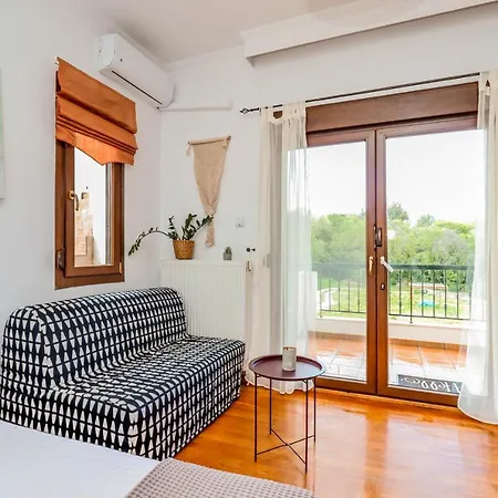 Suite Acropolis Serres Parking Ev Next To Center *