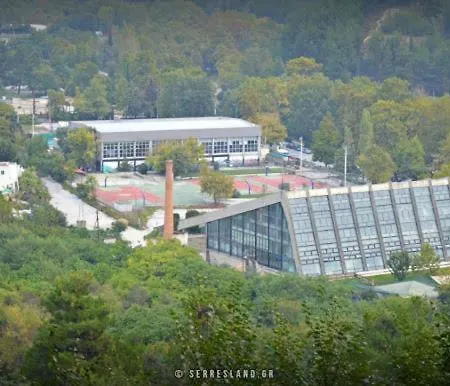 Acropolis With Parking Next To Center Apartman *