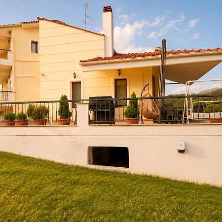 Suite Acropolis Serres Parking Ev Next To Center Apartmán