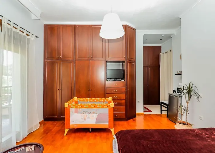 Acropolis With Parking Next To Center Apartamento